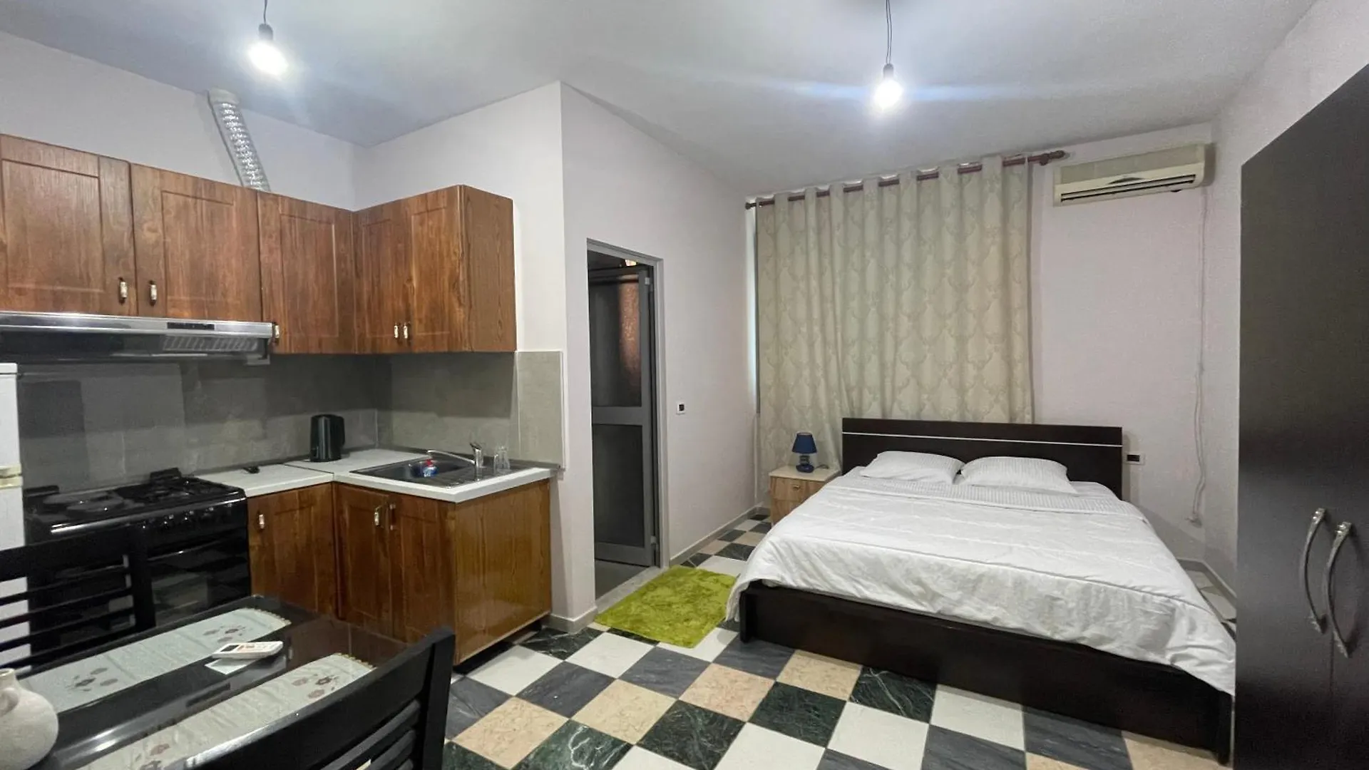 Bajovah Apartments & Restaurant Tirana
